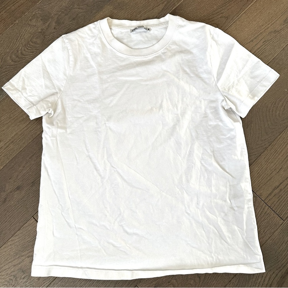 Zara White Crew Neck Tee Size Small